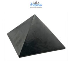 SHUNGITE T2 - Piramide grande 7cm per lato ca.